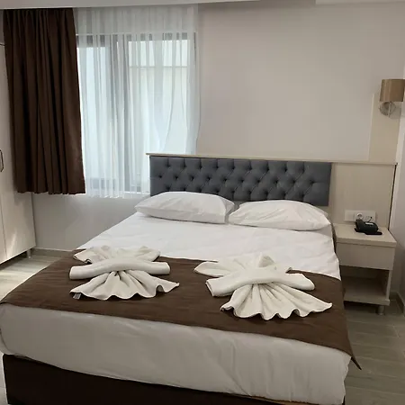 Sim Old Hotell 3*