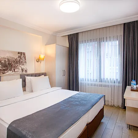 Sim Old Hotell