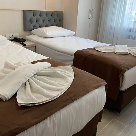 Hotel Sim Old 3*