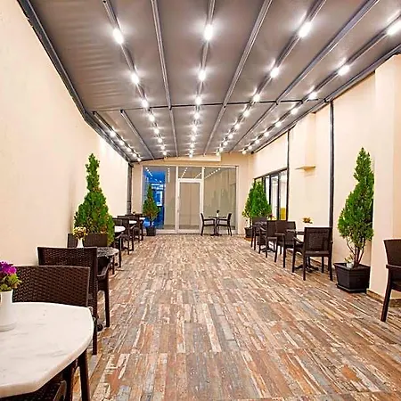 Sim Old Hotel 4*
