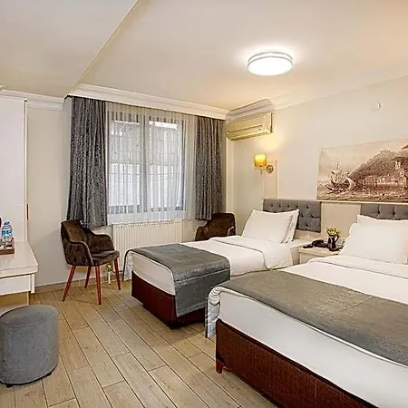 Sim Old Hotel