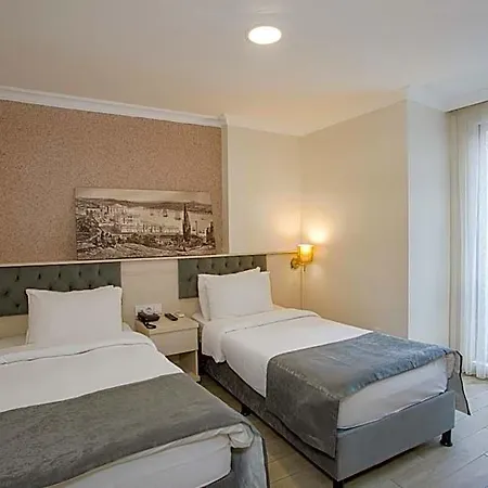 Sim Old Hotel 4*
