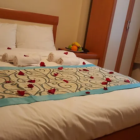 Hotel Sim Old