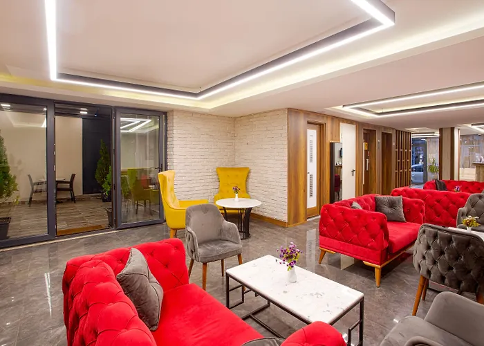 Отель Sim Old 3*