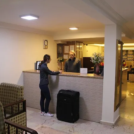 Hotel Sim Old 3*